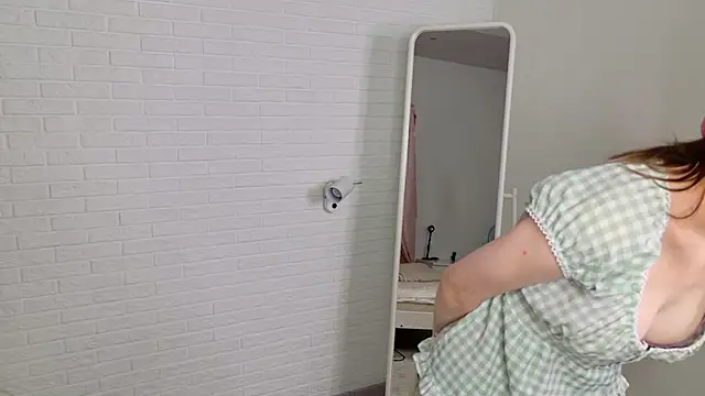 Katie ktk online show from 09/27/25, 01:50