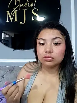 AbbieJoness   online show from 11/19/25, 11:54