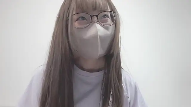 Hanna xxx cute online show from 01/09/26, 11:28