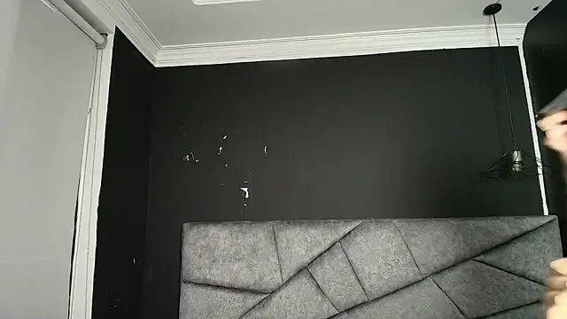 LiaMonroee  online show from 10/31/25, 12:24