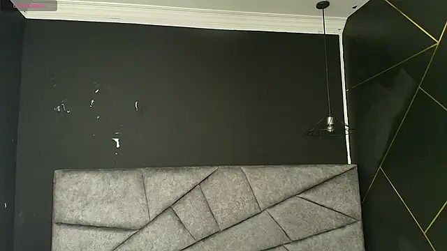 LiaMonroee  online show from 10/26/25, 12:16