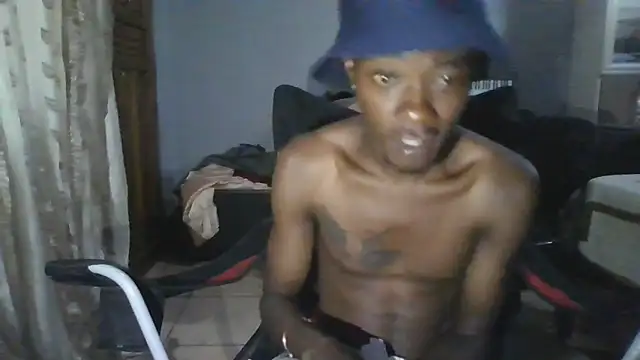 Nykho17 online show from 03/01/26, 04:07