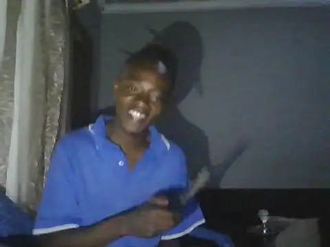 Snapshot of Nykho17 chatting on 10/22/25, 08:30 Nykho17 online show from 10/22/25, 08:30