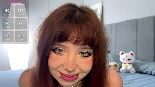 Snapshot of RileyVice chatting on 09/13/25, 07:19 RileyVice online show from 09/13/25, 07:19