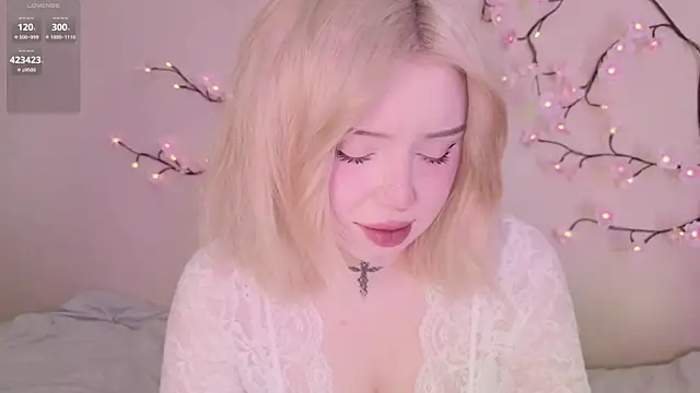 RileyVice online show from 05/03/26, 08:41