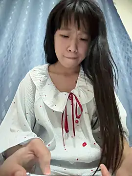 jingjing005 online show from 04/26/26, 10:34