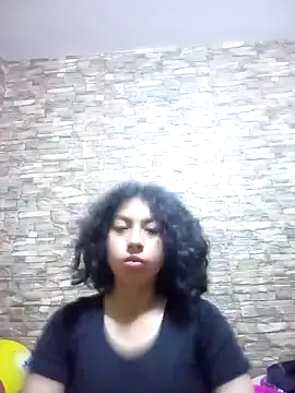 Snapshot of Syndel23 chatting on 03/01/26, 02:28 Syndel23 online show from 03/01/26, 02:28