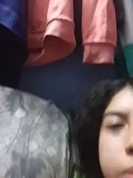 Snapshot of Syndel23 chatting on 09/16/25, 03:07 Syndel23 online show from 09/16/25, 03:07