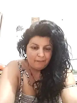 Snapshot of Jann_Riya333 chatting on 10/12/25, 03:24 Jann Riya333 online show from 10/12/25, 03:24