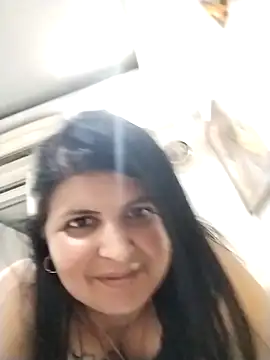 Snapshot of Jann_Riya333 chatting on 05/09/26, 06:11 Jann Riya333 online show from 05/09/26, 06:11