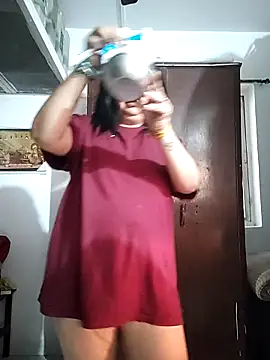 Snapshot of Jann_Riya333 chatting on 04/16/26, 02:01 Jann Riya333 online show from 04/16/26, 02:01