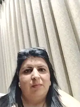 Snapshot of Jann_Riya333 chatting on 05/20/26, 02:25 Jann Riya333 online show from 05/20/26, 02:25