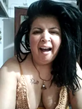 Snapshot of Jann_Riya333 chatting on 04/17/26, 01:30 Jann Riya333 online show from 04/17/26, 01:30