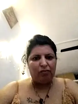 Jann Riya333 online show from 12/05/25, 06:34