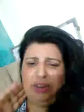 Snapshot of Jann_Riya333 chatting on 09/20/25, 06:02 Jann Riya333 online show from 09/20/25, 06:02