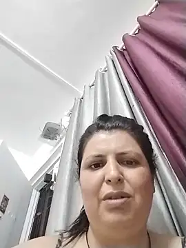 Snapshot of Jann_Riya333 chatting on 06/20/26, 08:08 Jann Riya333 online show from 06/20/26, 08:08