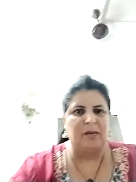Snapshot of Jann_Riya333 chatting on 05/11/26, 05:43 Jann Riya333 online show from 05/11/26, 05:43