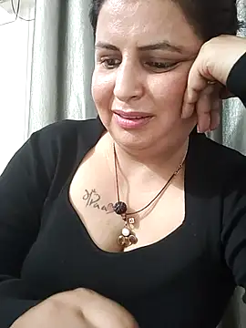 Snapshot of Jann_Riya333 chatting on 05/28/26, 04:46 Jann Riya333 online show from 05/28/26, 04:46