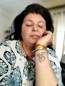 Snapshot of Jann_Riya333 chatting on 10/24/25, 03:16 Jann Riya333 online show from 10/24/25, 03:16