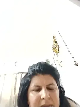 Snapshot of Jann_Riya333 chatting on 06/01/26, 06:24 Jann Riya333 online show from 06/01/26, 06:24