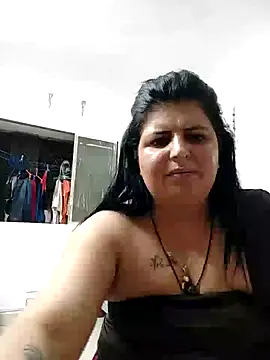 Snapshot of Jann_Riya333 chatting on 06/03/26, 02:33 Jann Riya333 online show from 06/03/26, 02:33