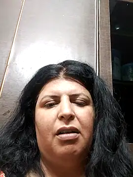 Snapshot of Jann_Riya333 chatting on 09/15/25, 01:50 Jann Riya333 online show from 09/15/25, 01:50