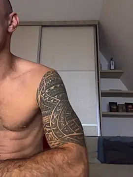 Snapshot of Enriko_Aisah2025 chatting on 10/01/25, 09:07 Enriko Aisah2025 online show from 10/01/25, 09:07