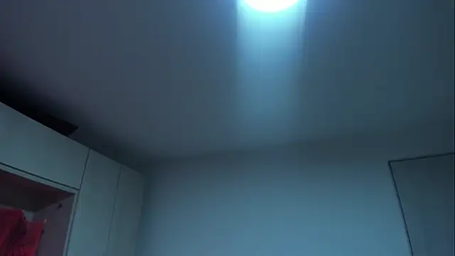 VickyRuiz  online show from 10/20/25, 12:06