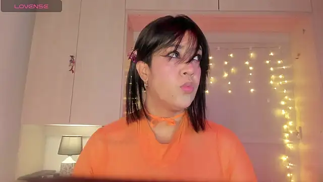 VickyRuiz  online show from 04/14/26, 07:52