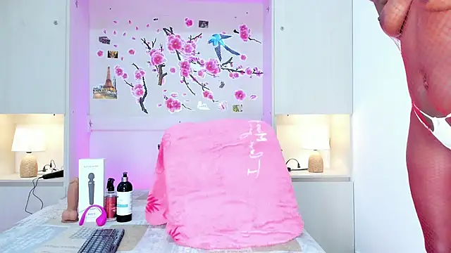 JulianaBlaze  online show from 12/19/25, 04:05