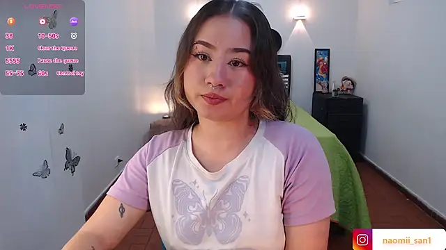 naomii san online show from 09/30/25, 10:05