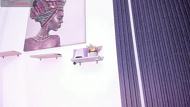 Gabrielaa Miller  online show from 10/03/25, 07:26