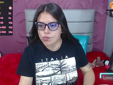 Snapshot of Cailing_Zu chatting on 11/28/25, 07:36 Cailing Zu online show from 11/28/25, 07:36