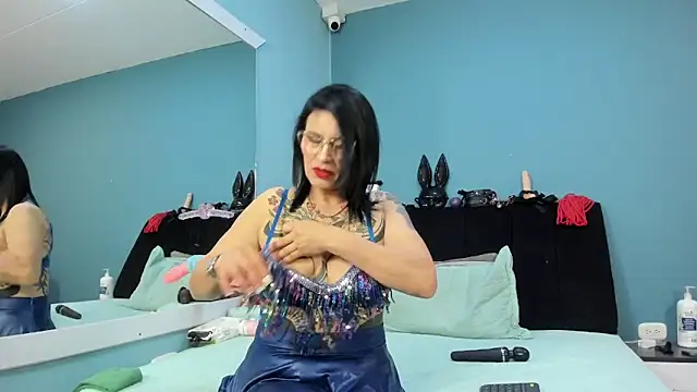 DonnaJoness online show from 05/07/26, 08:23