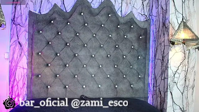 Zami Escobar of online show from 09/25/25, 06:36