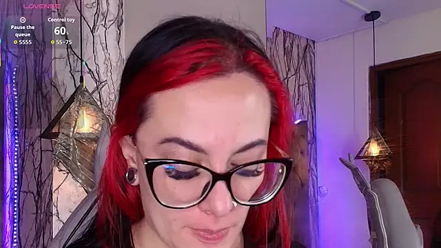 Zami Escobar of online show from 03/01/26, 05:24