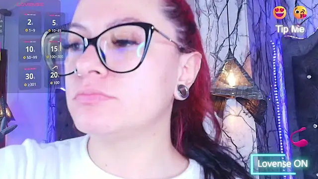 Zami Escobar of online show from 03/24/26, 06:52