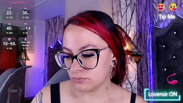 Zami Escobar of online show from 04/09/26, 04:02