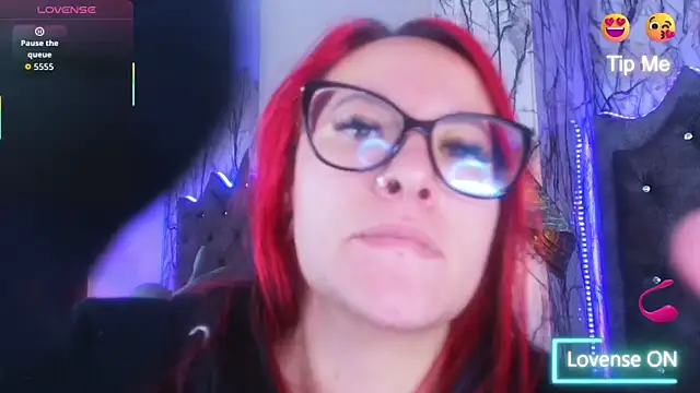 Zami Escobar of online show from 03/23/26, 07:03