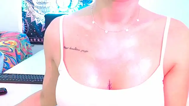 lilithxy online show from 10/17/25, 05:37