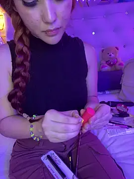 Snapshot of Ashly_cutee chatting on 02/04/26, 08:26 Ashly cutee online show from 02/04/26, 08:26