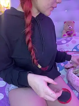 Snapshot of Ashly_cutee chatting on 02/07/26, 10:51 Ashly cutee online show from 02/07/26, 10:51