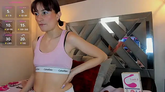 Candy Hott7 online show from 11/06/25, 08:35