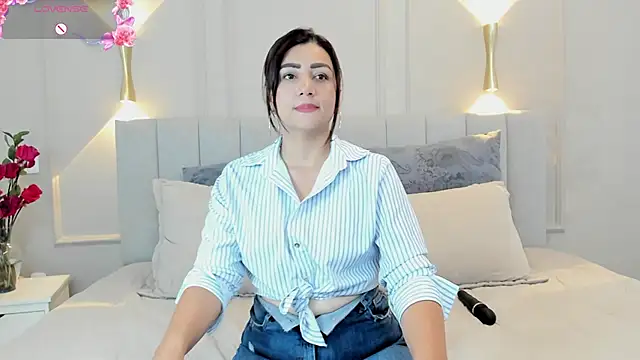 victoria bourne online show from 10/16/25, 07:44