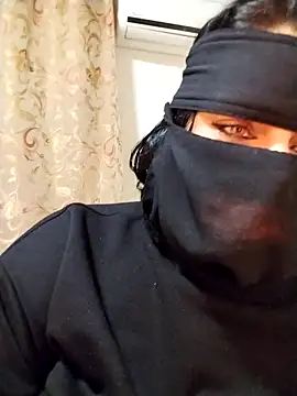 lilyan12 online show from 03/25/26, 12:11