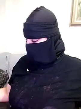 lilyan12 online show from 04/01/26, 10:39