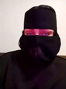 lilyan12 online show from 05/10/26, 12:58