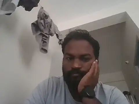 king godgm online show from 10/26/25, 02:56