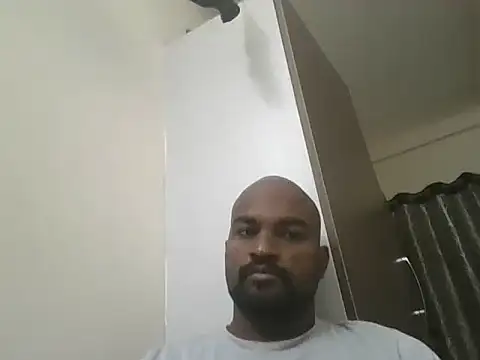 king godgm online show from 10/31/25, 04:25