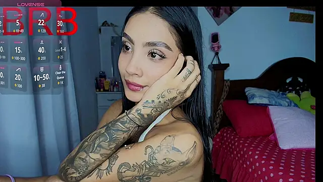 mia yireth online show from 12/01/25, 11:38